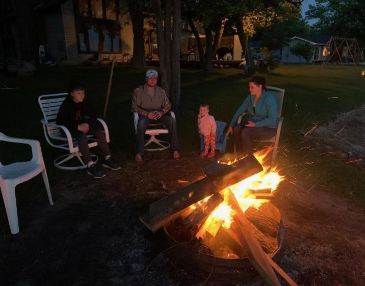 Cozy Home Lake Huron With Loft 2 Bedroom 1 Bathroom Au Gres Exterior photo