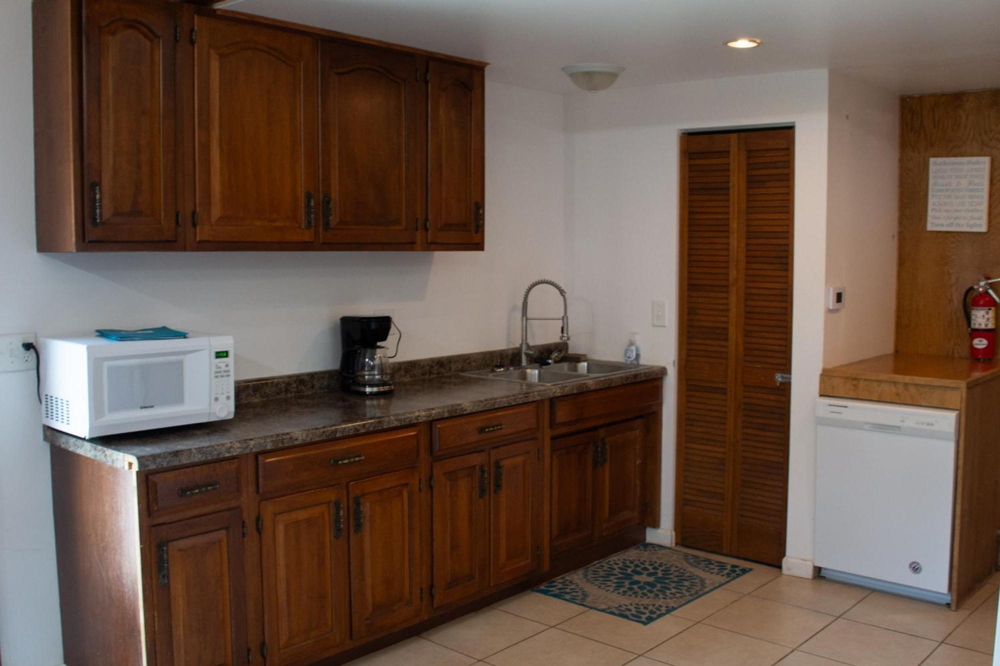 Cozy Home Lake Huron With Loft 2 Bedroom 1 Bathroom Au Gres Room photo